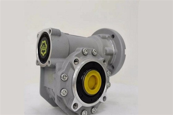 紡織行業專用減速機 (2).jpg